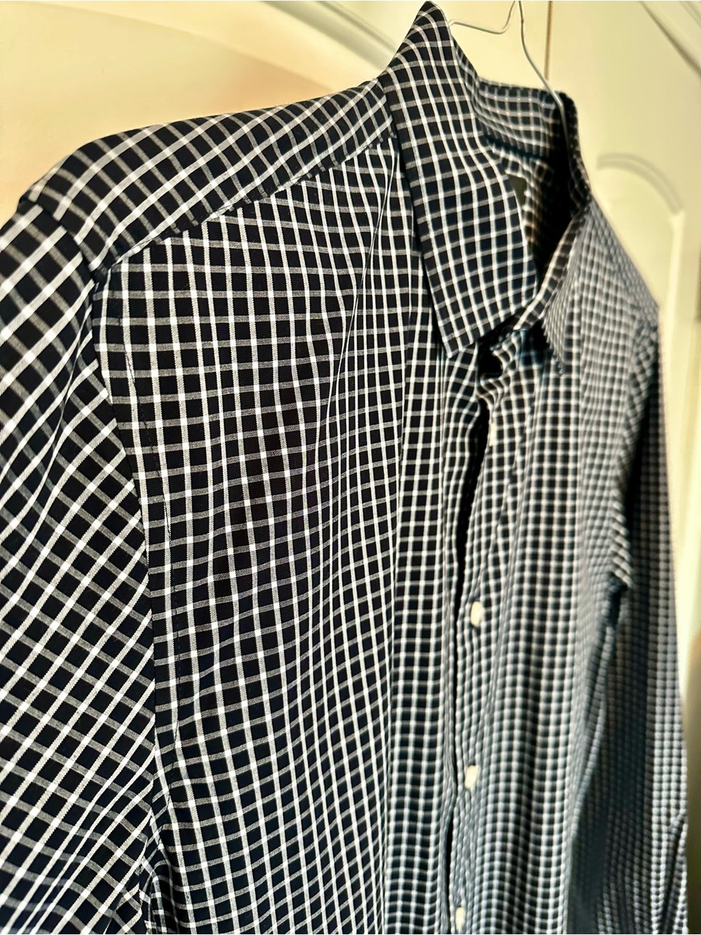 Banana Republic Black and White Grid Button-Down Shirt Wrinkle Resistant